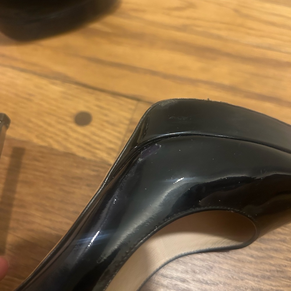 Jimmy Choo patent leather pumps - Picture 7 of 9